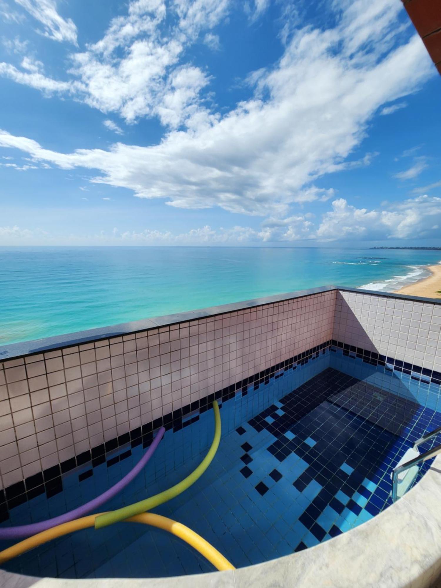Apartamento Paradise - Cobertura 3 Quartos Beira Mar